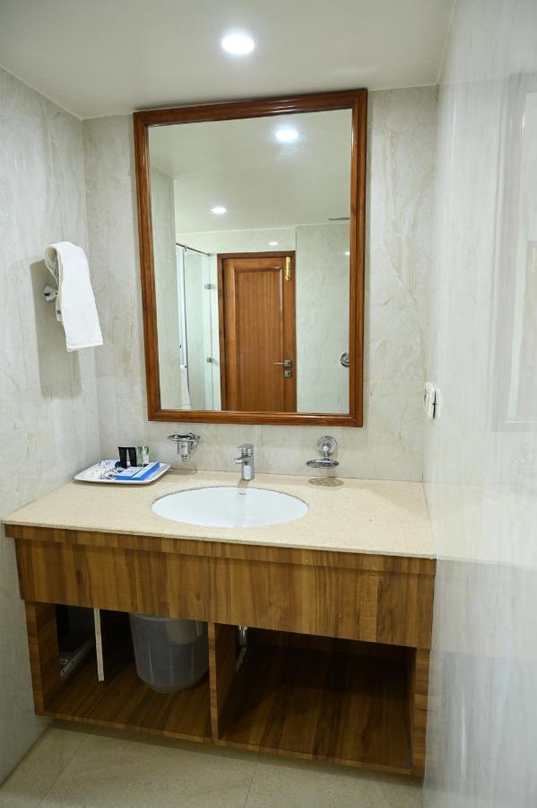 Hotel Lawrence Amritsar Luaran gambar