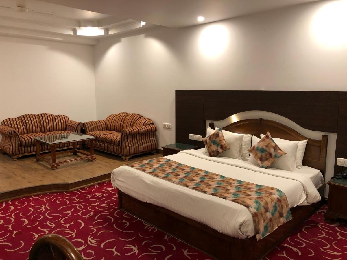 Hotel Lawrence Amritsar Luaran gambar